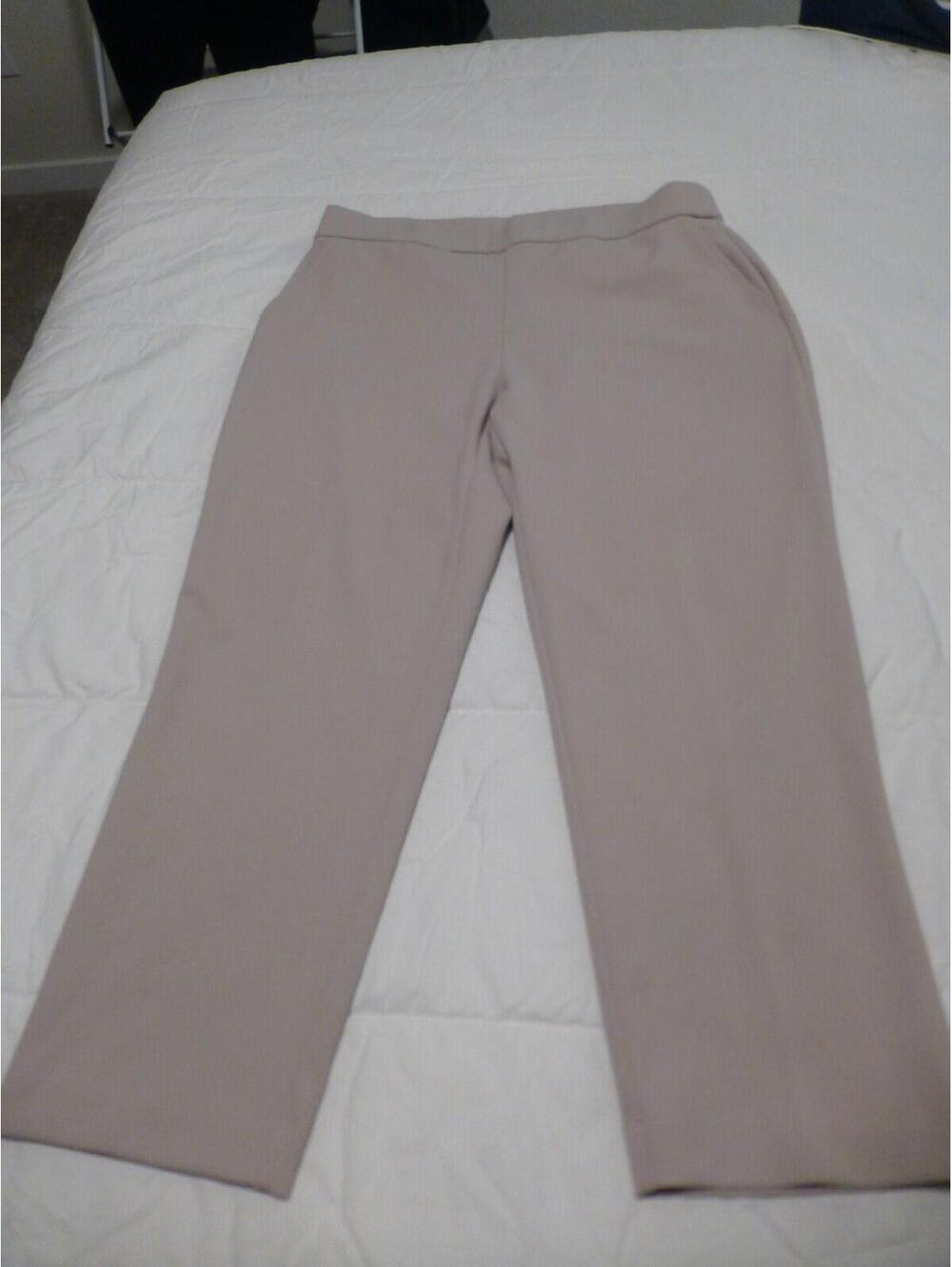 Hilary Radley Women's Large L Pull-On Dress Pants Beige Stretch Career K3